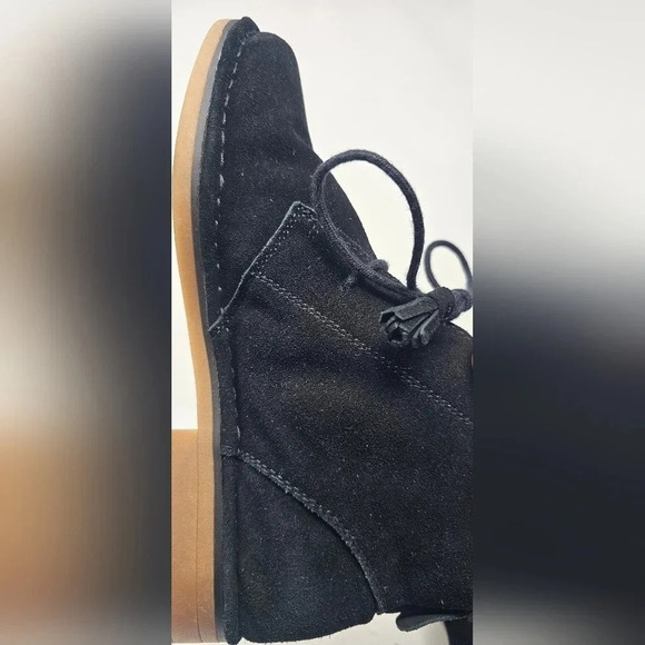 Tommy Bahama Women's Evert Black Suede Lace Up Bootie Sz 9 - Picture 10 of 13